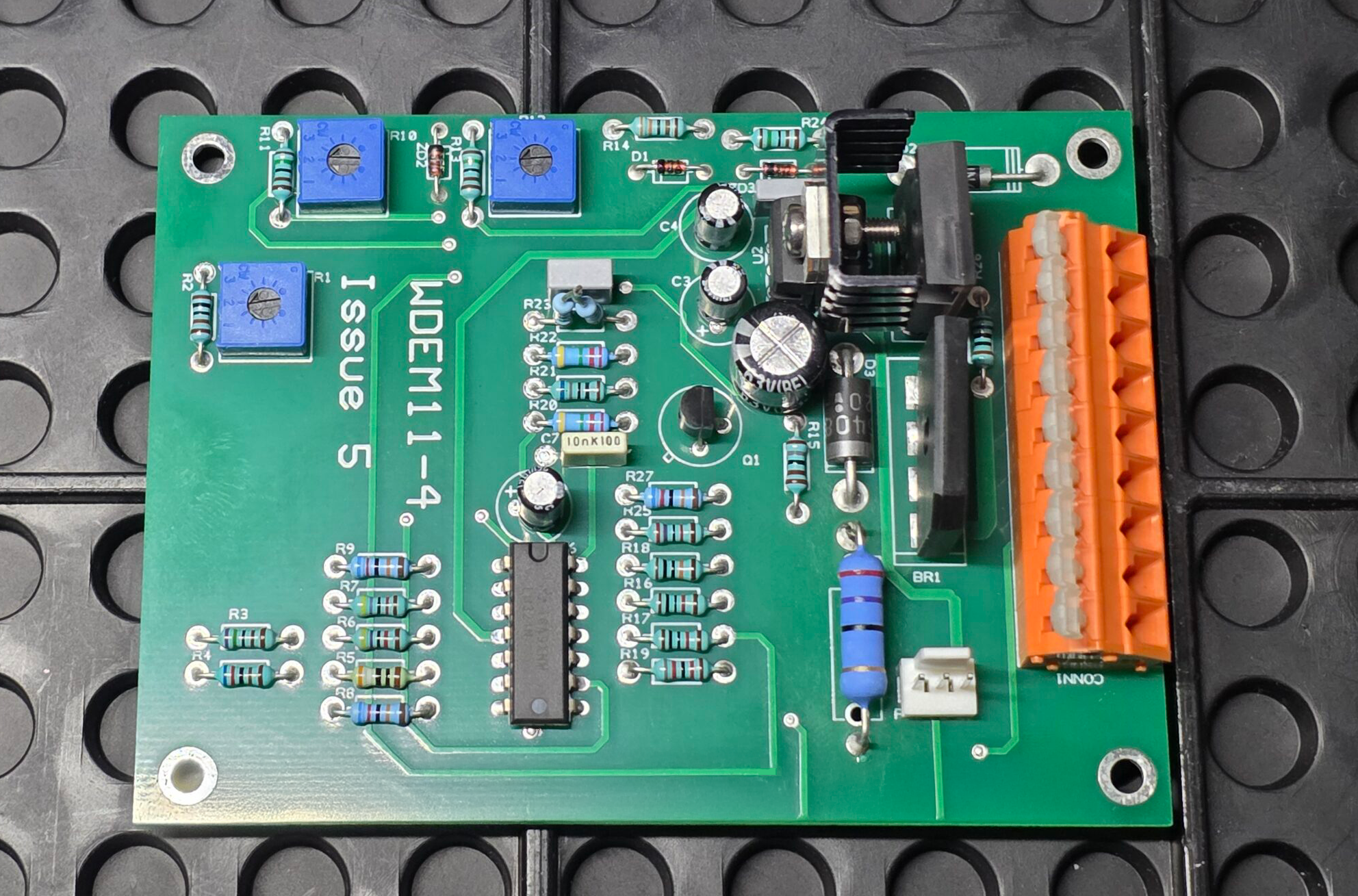 PCB Assembly & Electronic Manufacturing Portsmouth | Phase One